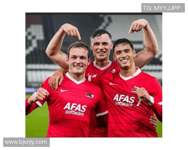 哈茨与罗斯郡精彩对决比分揭晓赛季走势分析与战术解析