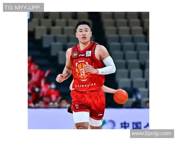 贺希宁：从篮球新星到职业生涯的璀璨之路探索与成长